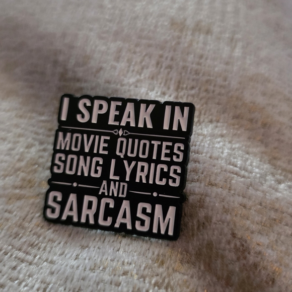 Sarcastic Pin - Picture 1 of 2
